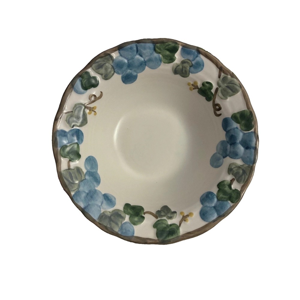 Metlox Poppy Trail Vernon Sculptured Grape Soup Cereal Bowl USA poppytrail